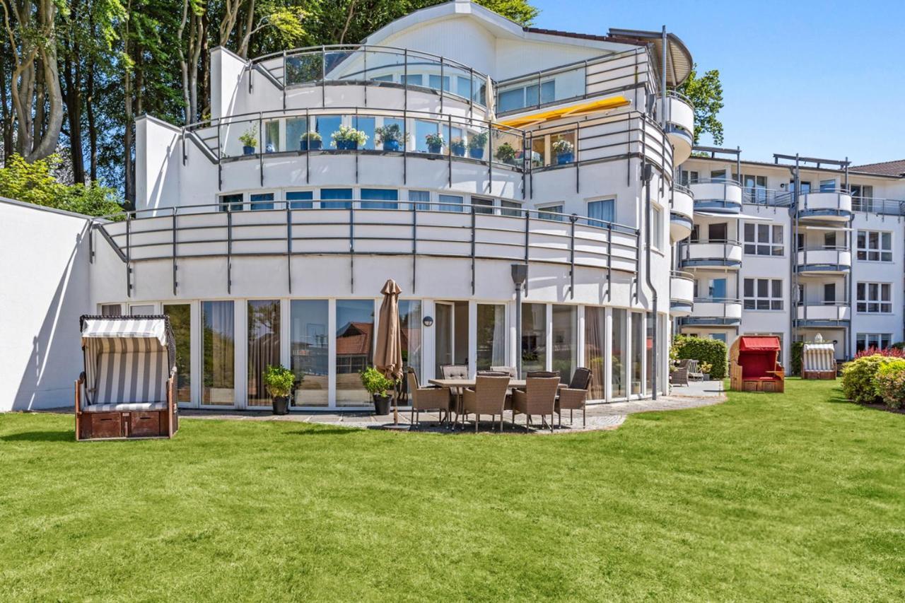 Strandhotel Gluecksburg Exterior photo
