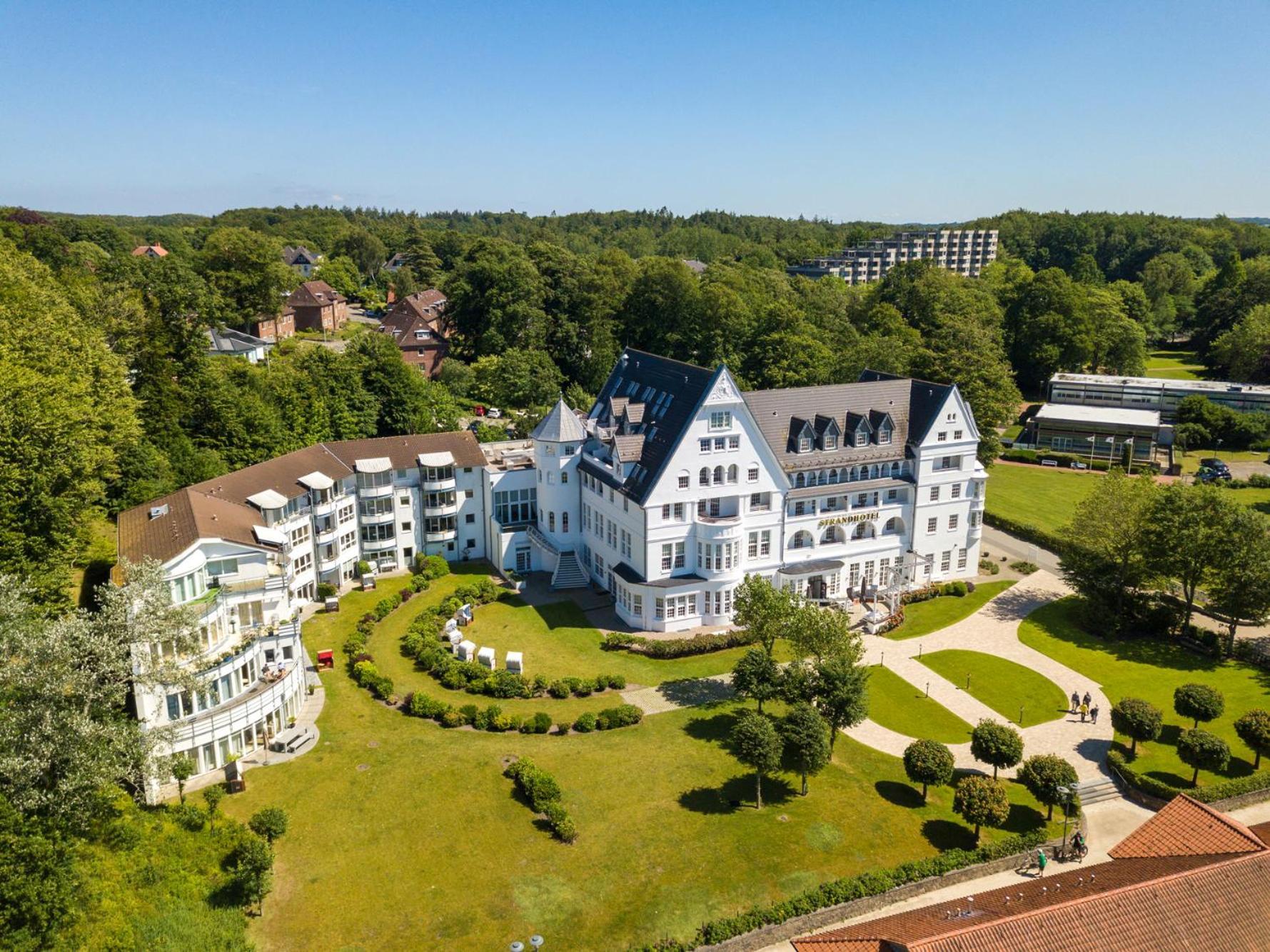 Strandhotel Gluecksburg Exterior photo